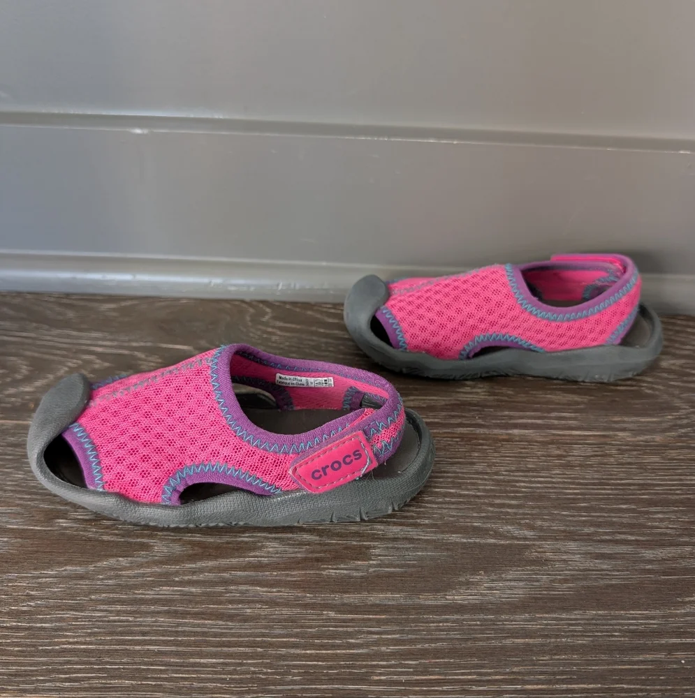 Crocs Pink Swiftwater Sandals Size 8